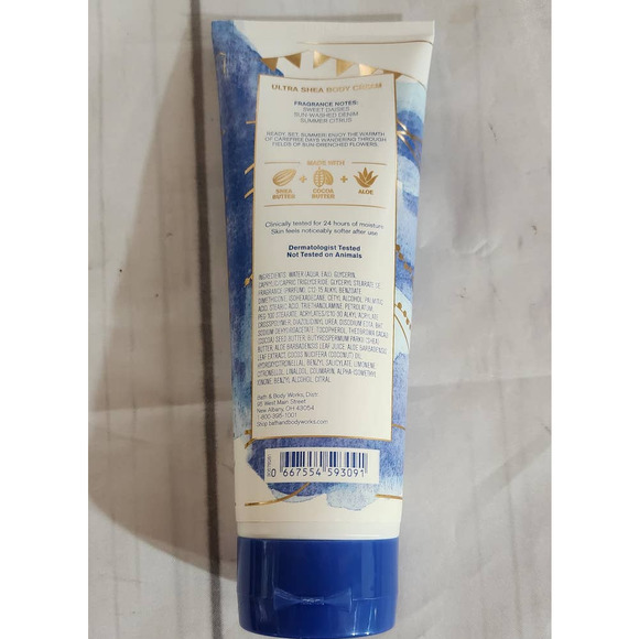 NEW! Bath & Body Works Denim & Daisies Body Care Lotion Moisturizer Fragrance - Picture 2 of 2
